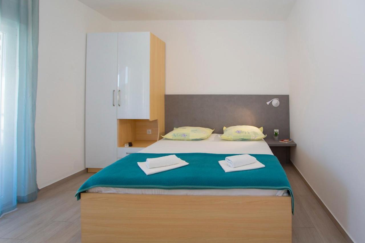 Apartments Loncar Tučepi Esterno foto