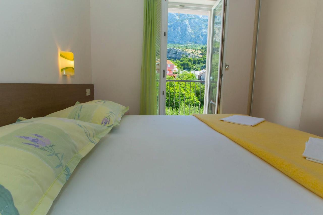 Apartments Loncar Tučepi Esterno foto