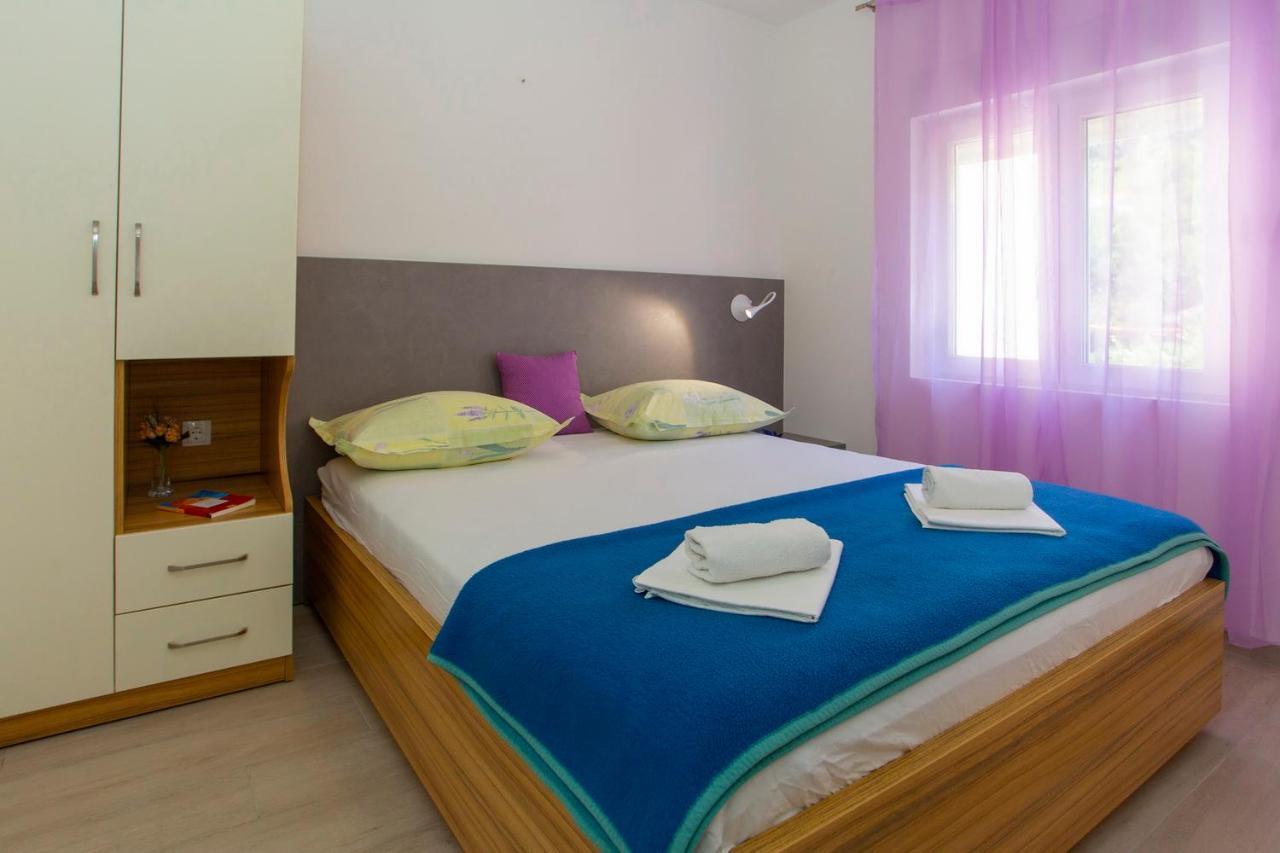 Apartments Loncar Tučepi Esterno foto