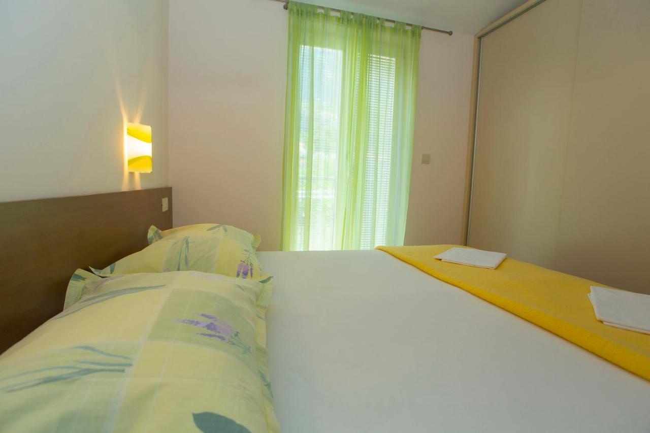 Apartments Loncar Tučepi Esterno foto
