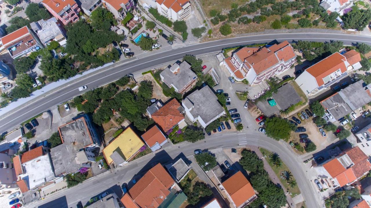 Apartments Loncar Tučepi Esterno foto
