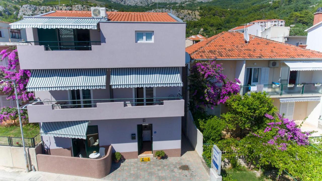 Apartments Loncar Tučepi Esterno foto