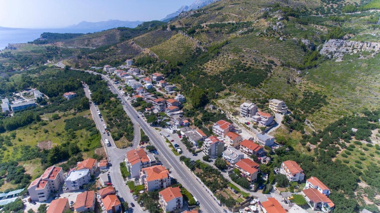 Apartments Loncar Tučepi Esterno foto